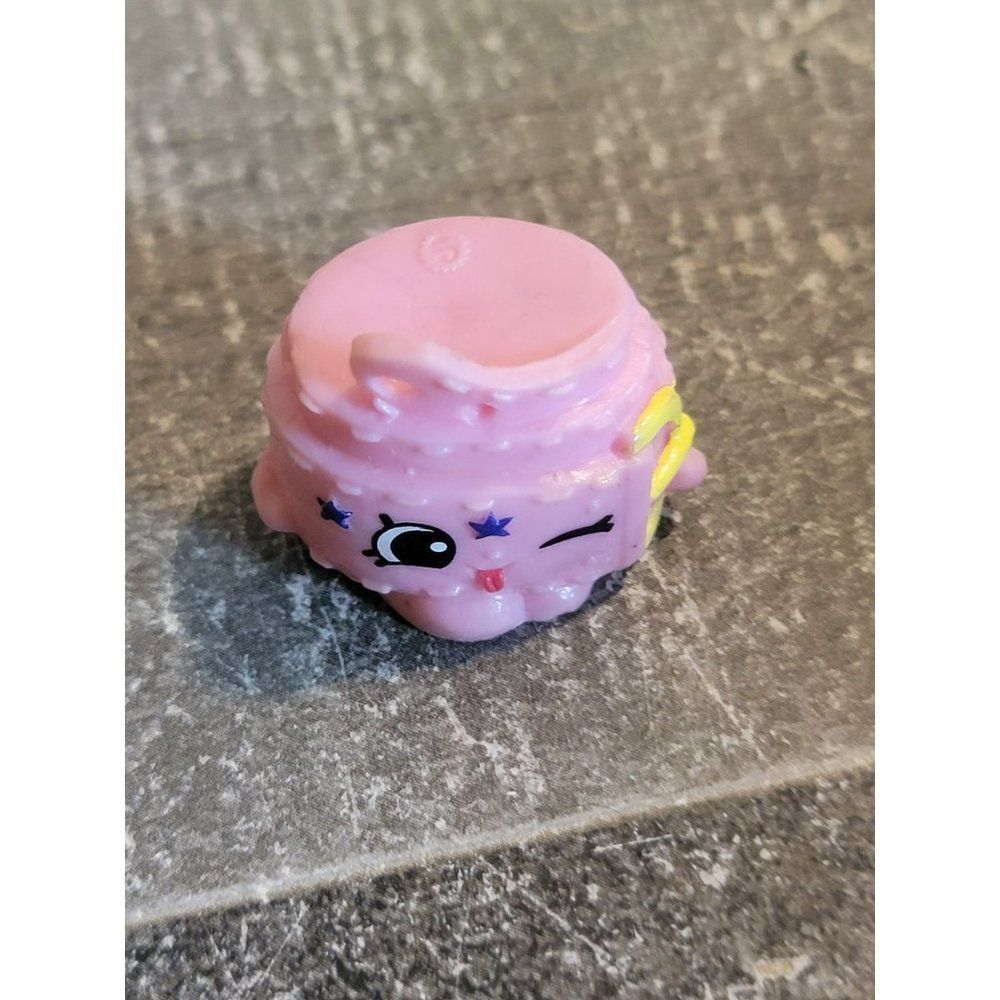 Shopkins moose pink Belt toy figure star